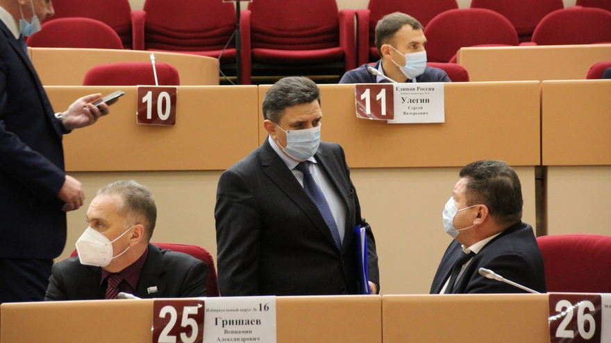 Экологическая катастрофа, нехватка денег, клятва мэра: депутаты одобрили социальный бюджет Саратова
