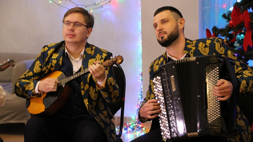 Саратовский ансамбль Парафраз, победивший в международном конкурсе Трофей мира, заявил о своей миссии