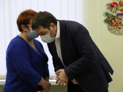 Жителям Пролетарки пообещали отремонтировать дороги и предложили создать новый парк