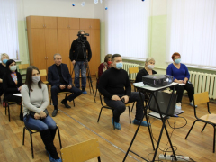 Жителям Пролетарки пообещали отремонтировать дороги и предложили создать новый парк