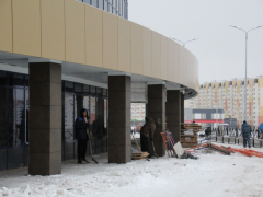 Как в лучших китайских залах!: губернатор оценил кожаные диваны во дворце водных видов спорта