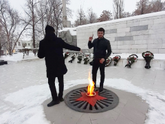 Подлый и низкий поступок: пьянка с семечками у вечного огня обернулась уголовным делом