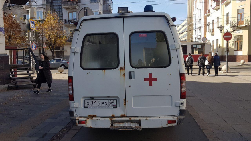 В Саратове запустили эксперимент с зарплатами сотрудников скорой помощи