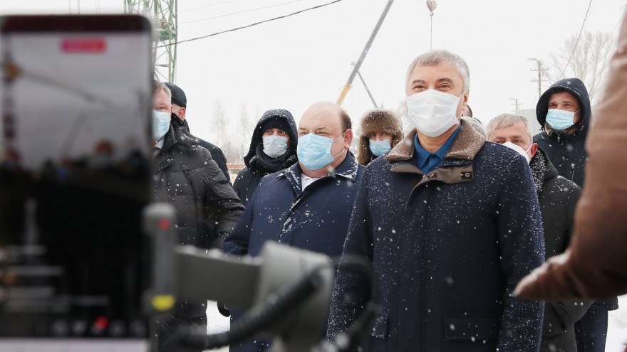 Вы губернатору втирайте: спикер Госдумы рассказал, как министр здравоохранения тренирует главу региона
