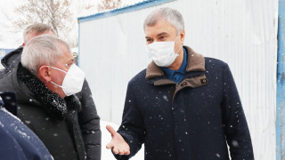 Вы губернатору втирайте: спикер Госдумы рассказал, как министр здравоохранения тренирует главу региона