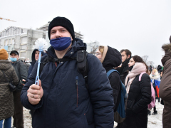 Больше тысячи человек пришли на несанкционированную акцию в центре Саратова