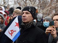 Больше тысячи человек пришли на несанкционированную акцию в центре Саратова
