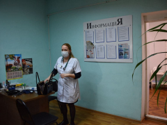 Верить надо: пожилых сотрудников энгельсского завода привили от коронавируса