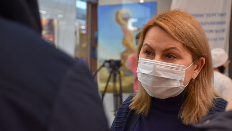 В Триумф Молле открыли пункт, где делают прививки от COVID-19: саратовцам рассказали, сколько дней после укола нельзя выпивать и ходить в сауну