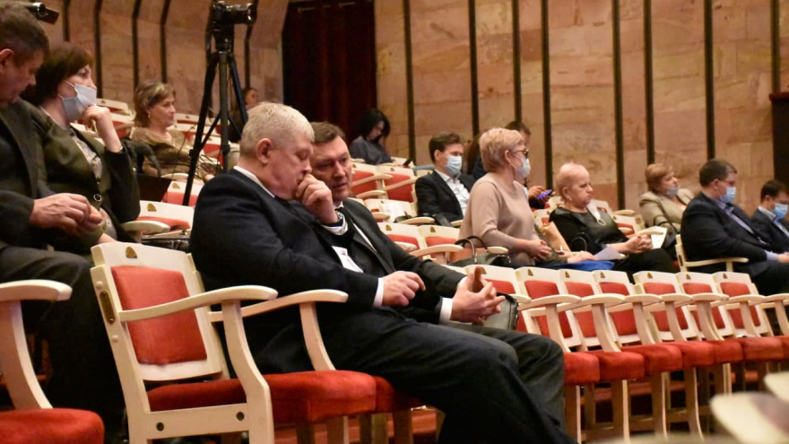 Пианино, виртуальный кинозал, автобусы: министр рассказала, как обновят учреждения культуры в 2021 году