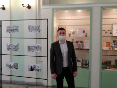 В Саратове открылась выставка художника, который рисует на кофейных стаканчиках