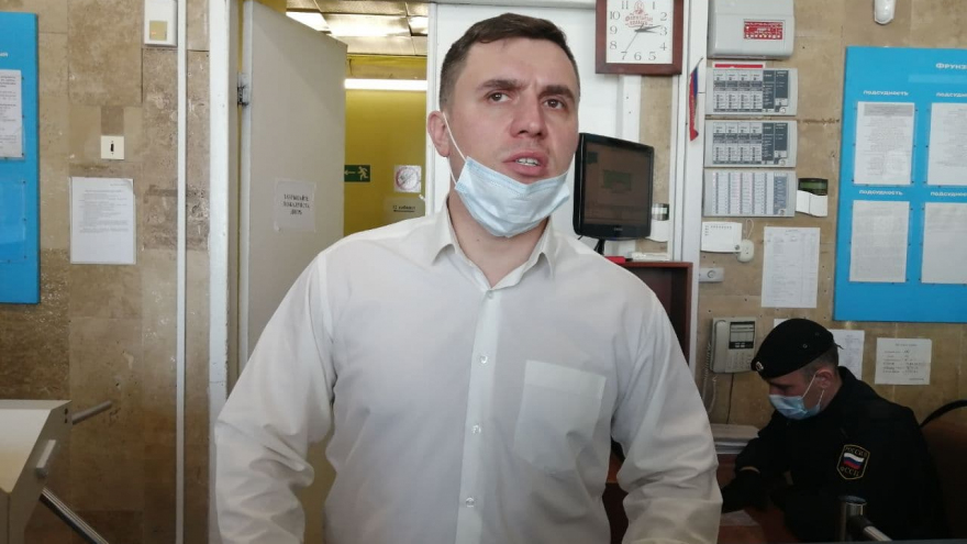 Суд над Бондаренко: депутату зачитали рапорты полицейских, уличивших его в нарушении закона