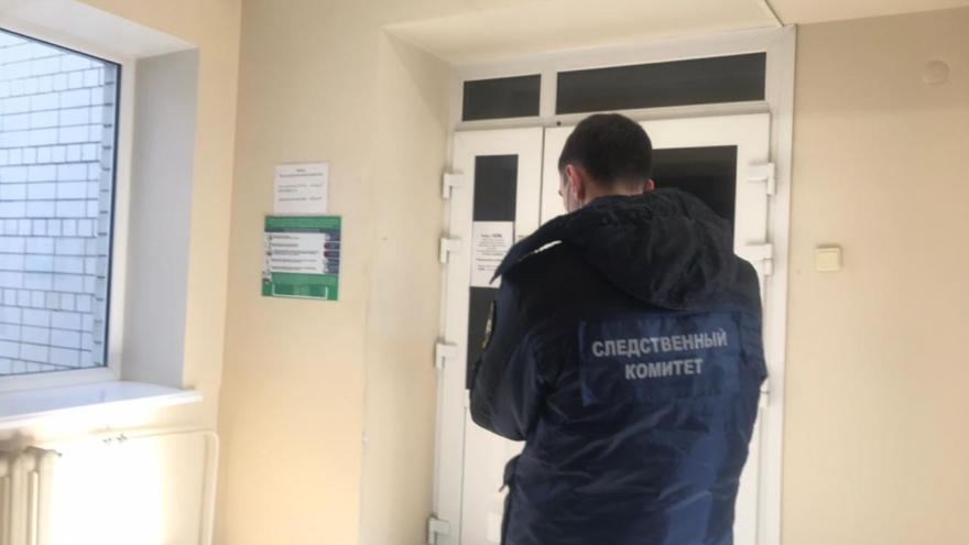 В Балакове скончался мужчина с пробитой головой: подозреваемого в убийстве задержали