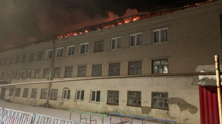 Пожар в школе в Екатериновке: чиновники ввели в поселке режим ЧС
