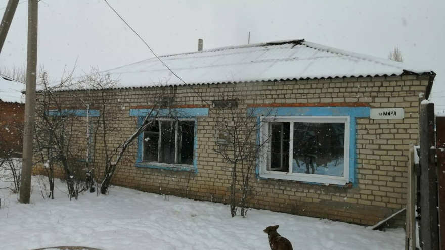 В Красном Куте пожар уничтожил жилой дом