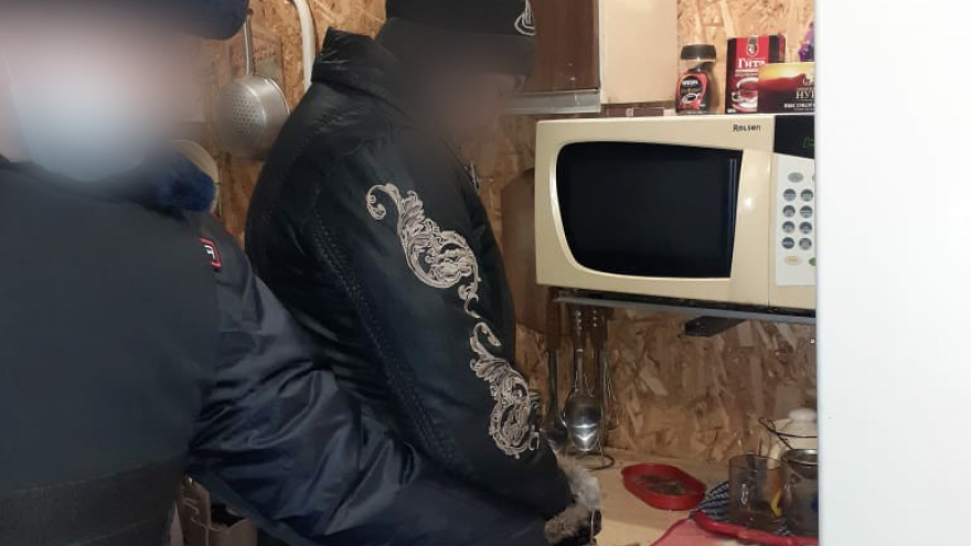 За себя не ручаюсь: мужчину зарезали за то, что он обматерил возлюбленную. Начинается суд