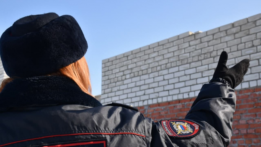 В Саратове в заброшенных строениях полицейские искали детей, бомжей и наркоманов