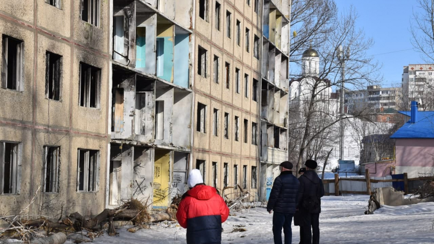 В Саратове в заброшенных строениях полицейские искали детей, бомжей и наркоманов