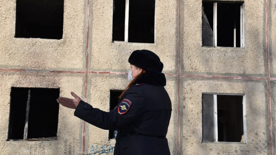 В Саратове в заброшенных строениях полицейские искали детей, бомжей и наркоманов