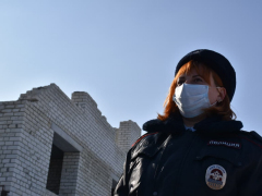 В Саратове в заброшенных строениях полицейские искали детей, бомжей и наркоманов