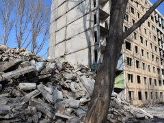 В Саратове в заброшенных строениях полицейские искали детей, бомжей и наркоманов