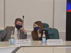 Замглавы Минстроя РФ: саратовцы определят дворы и скверы, которые облагородят в 2022 году