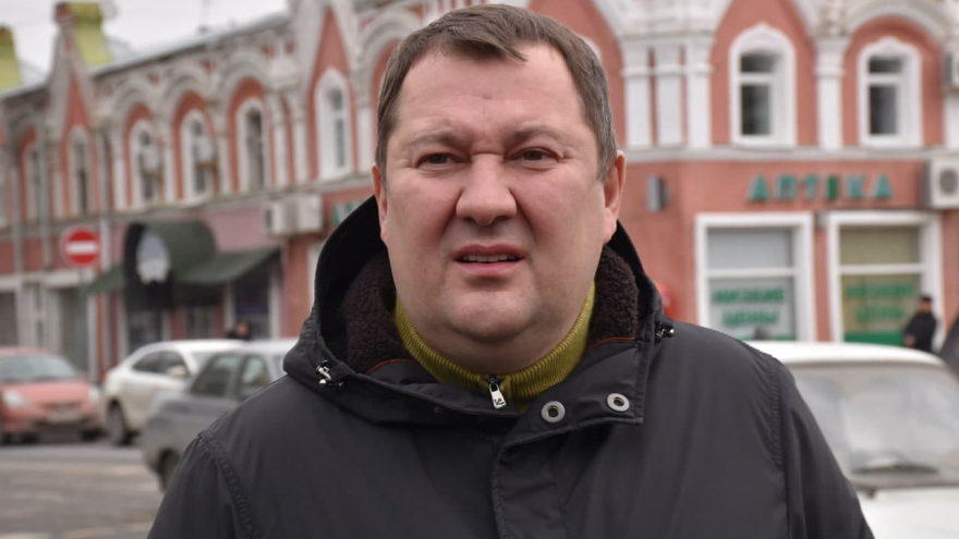 У замглавы Минстроя РФ возникли претензии к рекламе в центре Саратова
