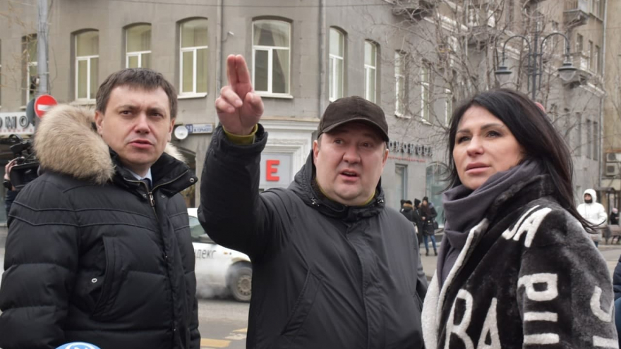 У замглавы Минстроя РФ возникли претензии к рекламе в центре Саратова