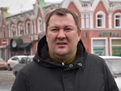 У замглавы Минстроя РФ возникли претензии к рекламе в центре Саратова