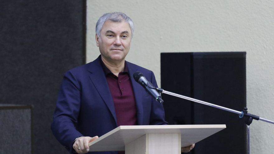 Коррупционный путь необходимо пресечь: Вячеслав Володин рассказал, почему в бюджете не хватает денег и как это исправить