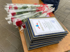 Озорные колокольчики, Былина, Вдохновение: около театра драмы обновили Доску почета