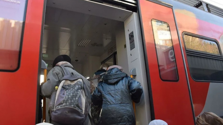 На майские праздники пустят дополнительный поезд в Москву