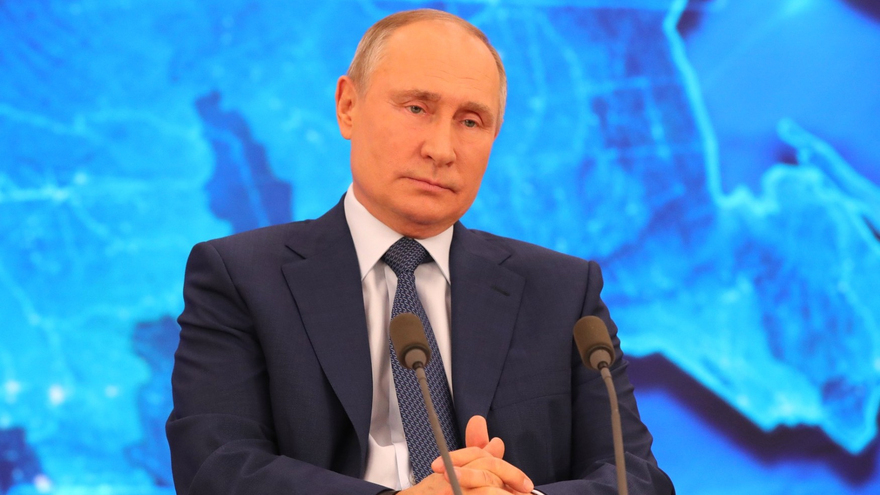 Владимир Путин наградил трех саратовских медиков за борьбу с коронавирусом