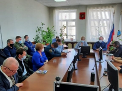 После пожара в Озинках ввели режим чрезвычайной ситуации: глава района рассказала, куда отправились погорельцы и когда начнут восстанавливать пятиэтажку