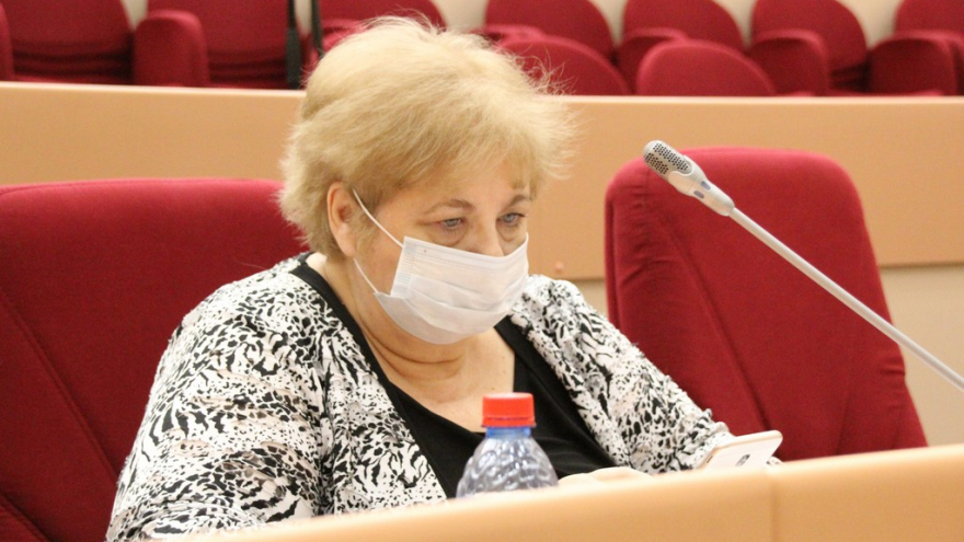 Депутаты гордумы не включили коммуниста в группу по борьбе с оппозицией и получили приглашение на тайный субботник с мэром