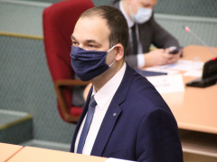 Депутаты гордумы не включили коммуниста в группу по борьбе с оппозицией и получили приглашение на тайный субботник с мэром