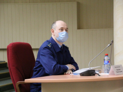 Депутаты гордумы не включили коммуниста в группу по борьбе с оппозицией и получили приглашение на тайный субботник с мэром