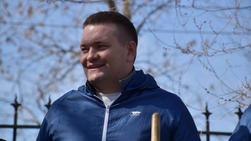 В саратовском сквере Дружбы народов навели порядок