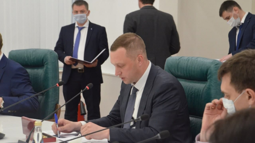 Визит главы Фонда обманутых дольщиков в Саратов: участникам кооператива Пять звезд дадут деньги, взамен организация заберет землю