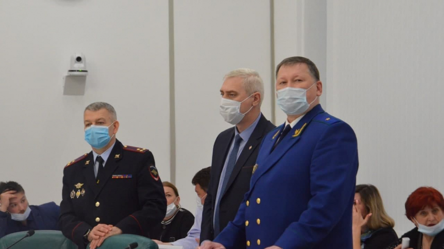 Визит главы Фонда обманутых дольщиков в Саратов: участникам кооператива Пять звезд дадут деньги, взамен организация заберет землю
