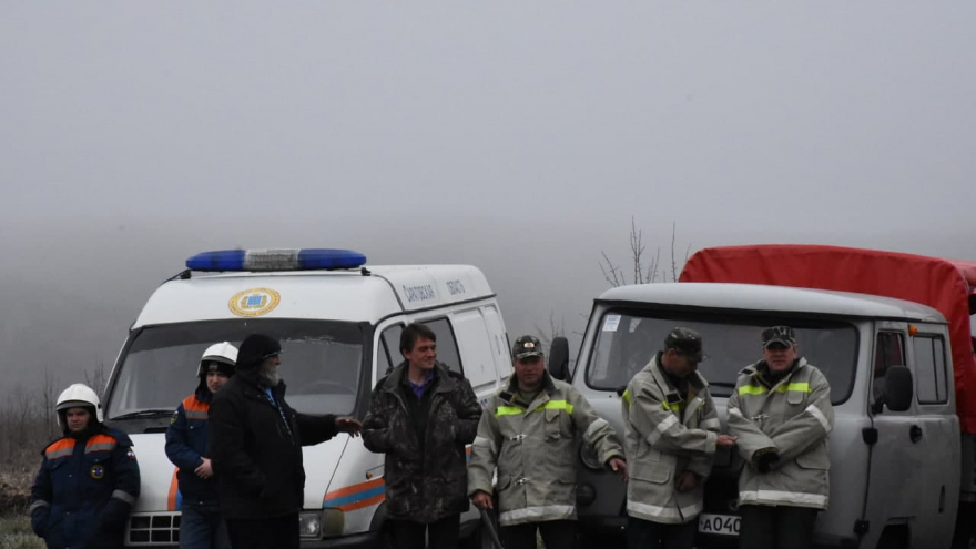 В Саратовской области вспыхнули два лесных пожара: на тушение приехали 24 огнеборца