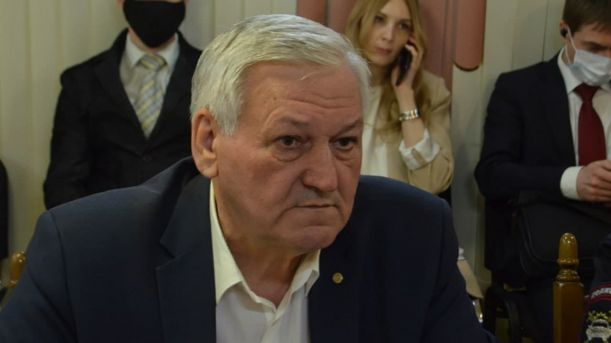 Общественник предложил назначить ответственных за каждую дорожную яму