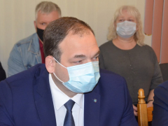 Общественник предложил назначить ответственных за каждую дорожную яму