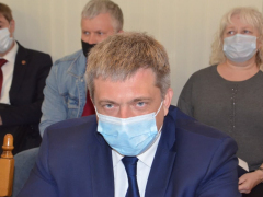 Общественник предложил назначить ответственных за каждую дорожную яму