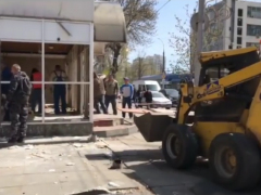 Сразу после критики Володина в Мирном переулке начали сносить ларьки