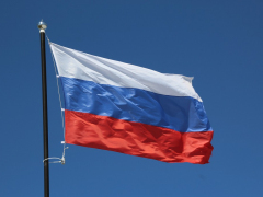Победная весна: саратовцы танцевали под советские песни в Парке покорителей космоса