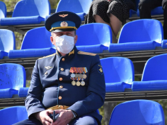 В Саратове состоялось шествие, посвященное Победе (фоторепортаж)