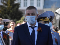 В Саратове состоялось шествие, посвященное Победе (фоторепортаж)