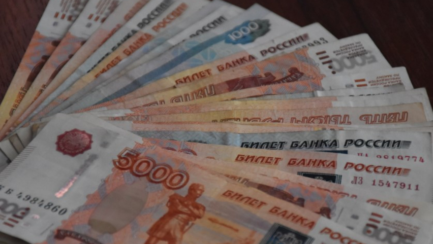 Пенсионер из Саратова поверил, что дочь попала в аварию, и лишился 250 тысяч рублей