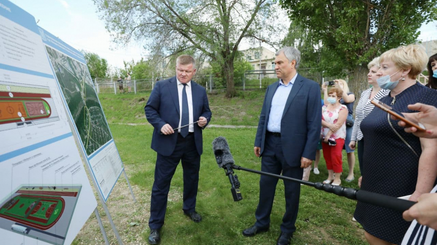 В Жасминном планируют построить мост и спорткомплекс